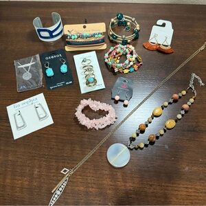 Lot of jewelry!